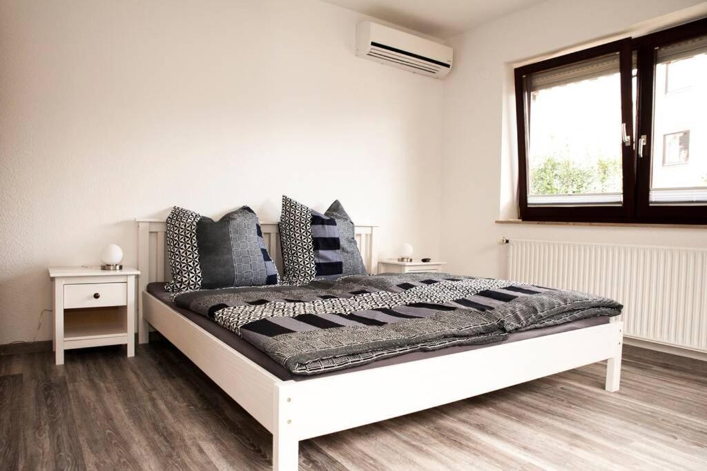 Exklusive Ferienwohnung In Einbeck, Zentrum! Neu!! Esterno foto